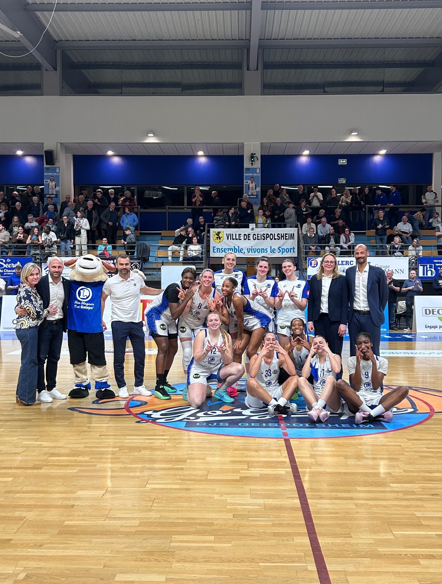 IMG_9797 1512X2000 | CJS Geispolsheim 𝗣𝗛𝗢𝗧𝗢 𝗗𝗘 𝗟𝗔 𝗪𝗜𝗡 𝗗𝗘𝗦 𝗜𝗡𝗗𝗢𝗠𝗣𝗧𝗔𝗕𝗟𝗘𝗦 ! 💙 Saverne